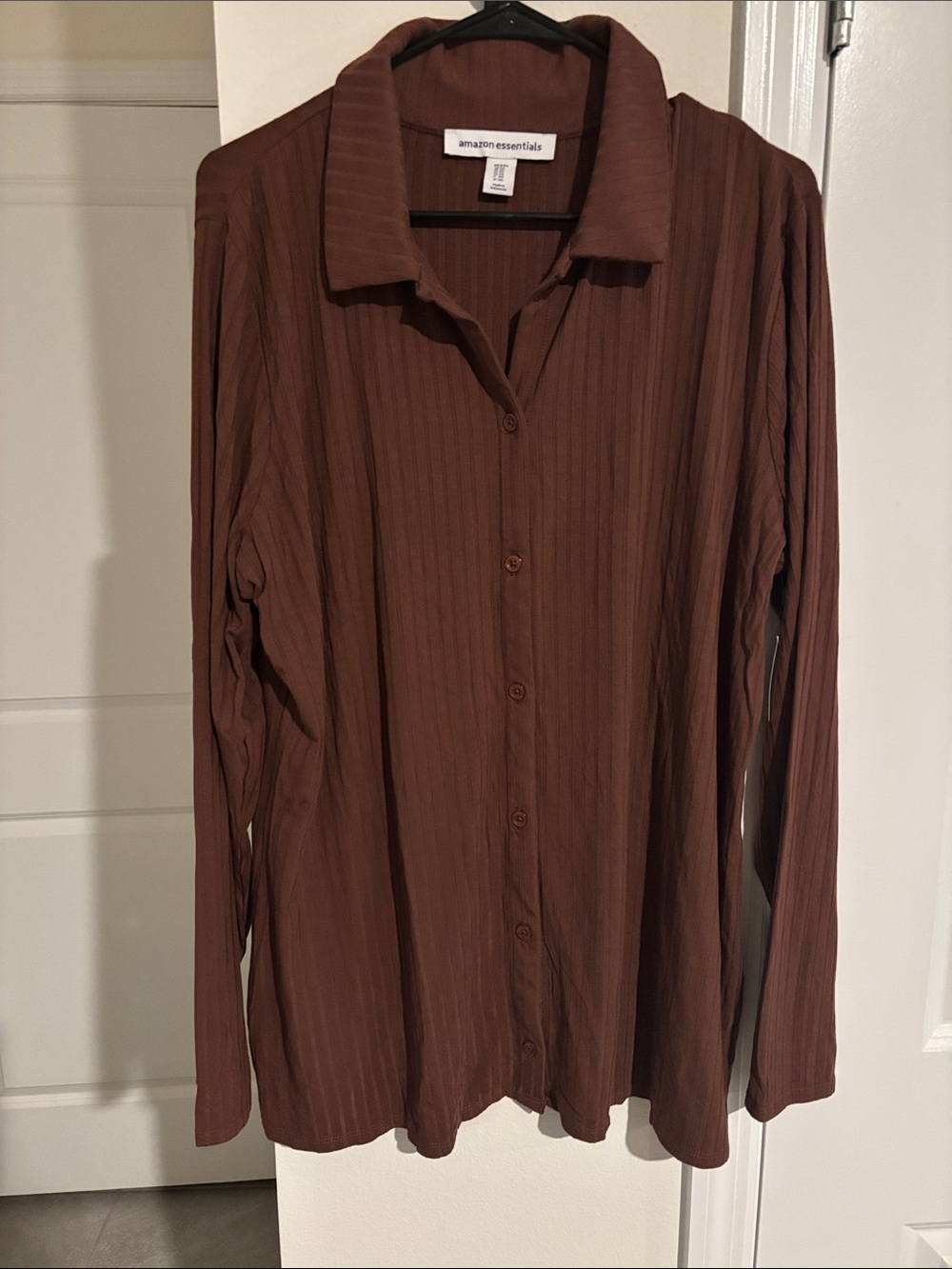 Amazon Essentials Long-Sleeve Brown Ribbed Shirt